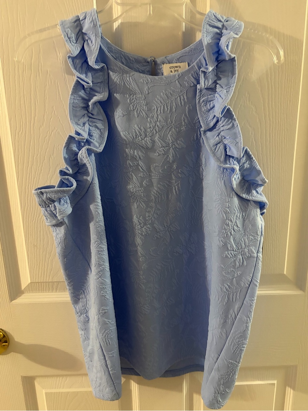 crown & ivy Light Blue Ruffle Sleeve Textured Sleeveless Top